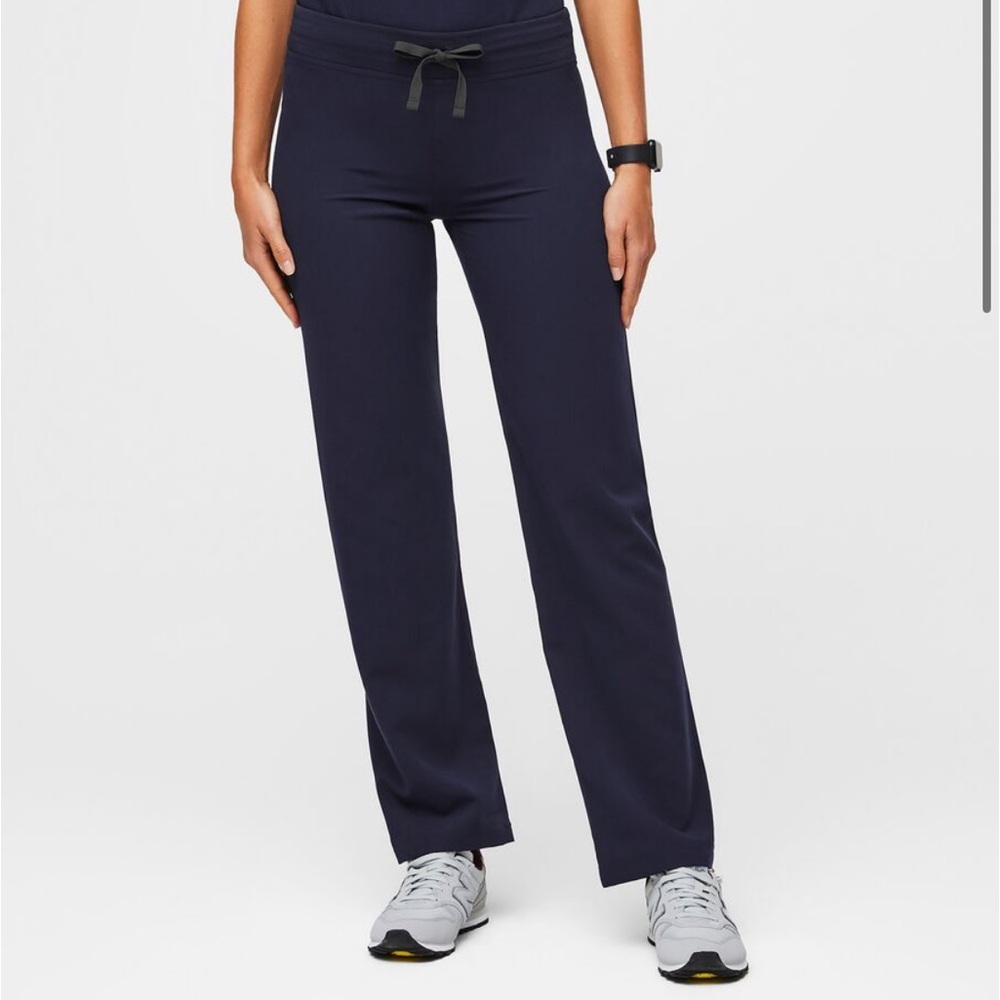 Navy Figs Livingston Basic Scrub Pants - Women’s Small